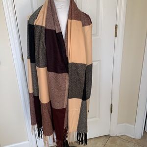 NEW FABULOUS Large Multi-colored Cashmere Wrap Scarf w fringes 74” x 26.5”